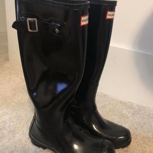 Hunter Tall Black Glossy Rain Boots